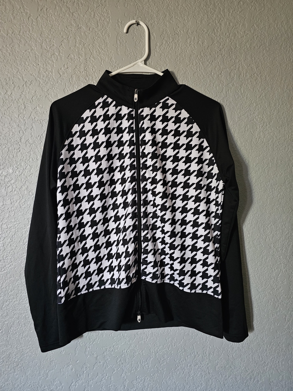 FootJoy Black & White Houndstooth Lightweight Zip Jacket